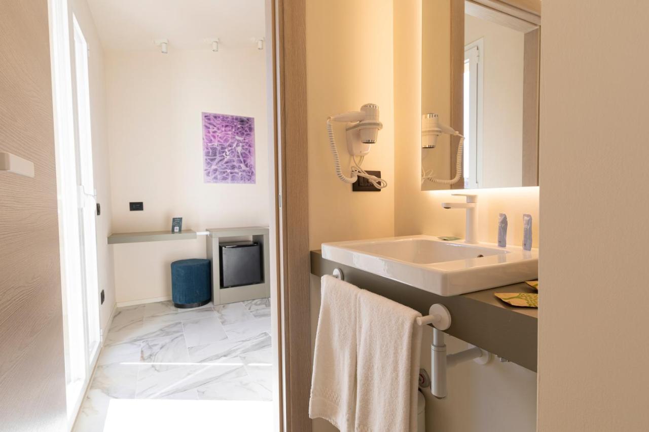 Pietra Bianca Hotel Numana Luaran gambar